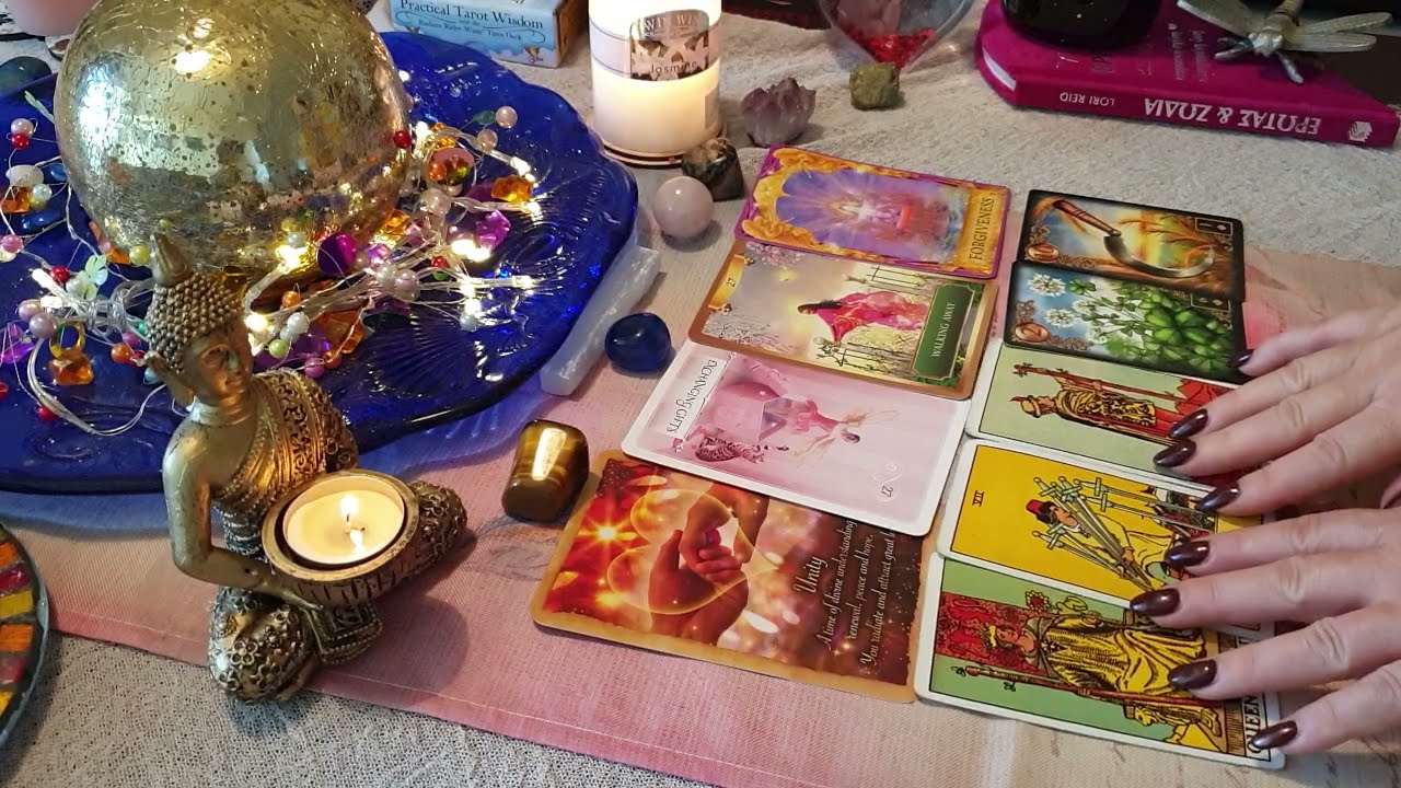 #wheeloffortunetarot #ευλογίες από το σύμπαν #pickacard 😍🦉💝💫