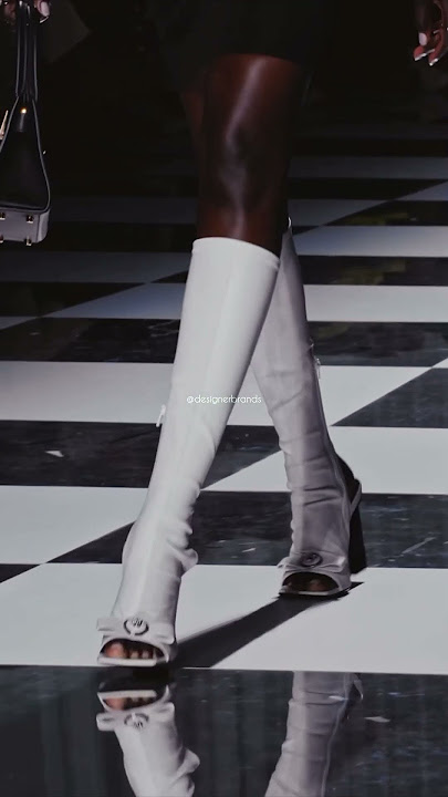 Highlights from Versace SS24 #model #versace #ss24 #fashion #runway #ootd #catwalk #moda