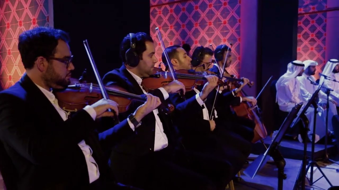 من نظرته - مجموعة ياس للفنون الإماراتية