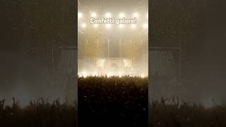Gotta love confetti cannons! #livemusic #concert