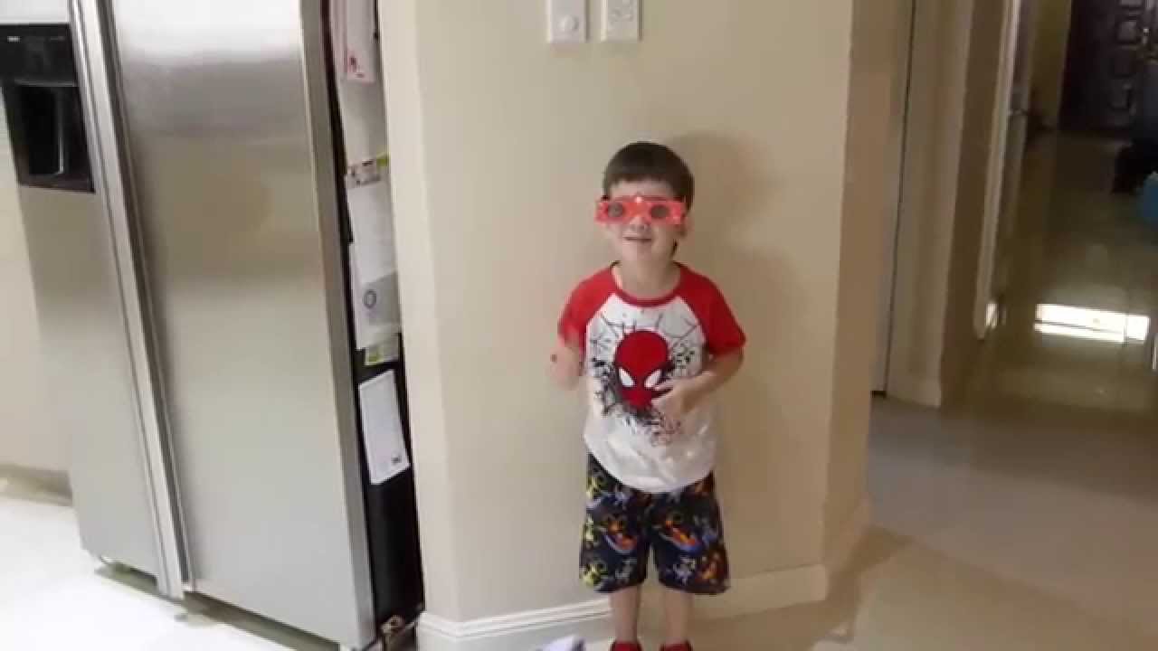 kids songs Christmas Glasses