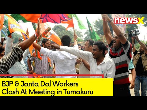 BJP backslashu0026 Janta Dal Workers Clash at Meeting in Tumakuru | Ahead of Lok Sabha Elections - NEWSXLIVE