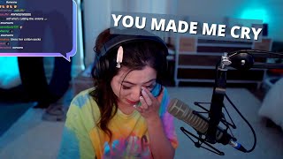 Fuslie Gets Emotional And Cries While Reading Fan Mail Resimi