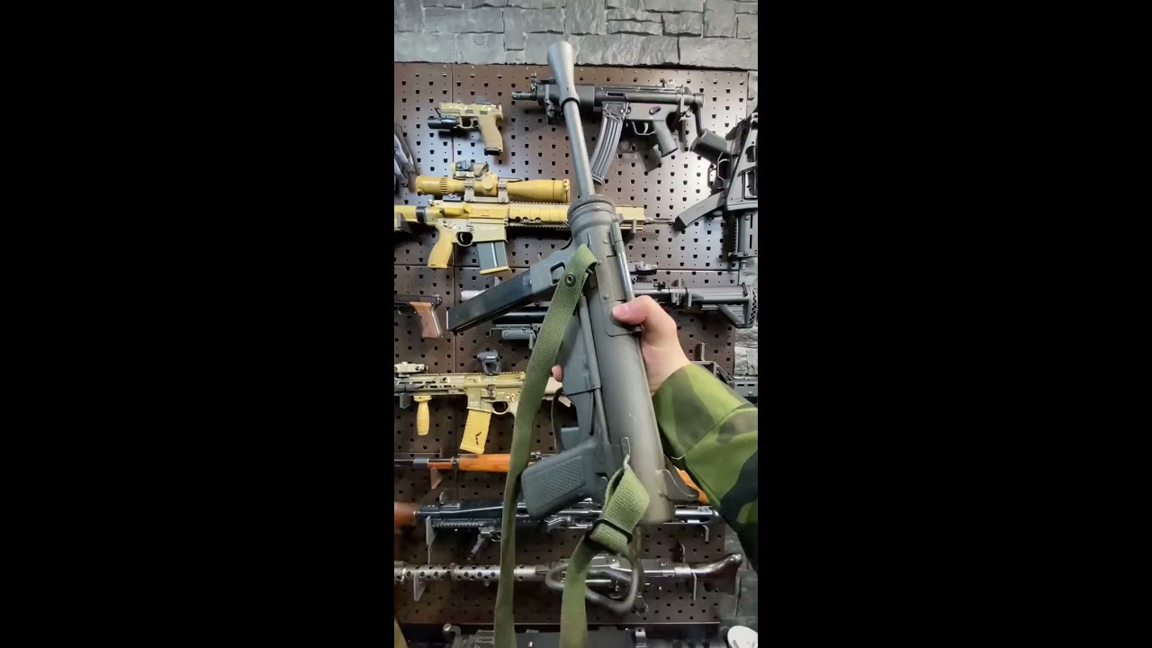 M3A1 Grease Gun In 1 Minute Shorts