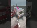 Cockroach Super chase on Rainy Road Nextbot Gmod