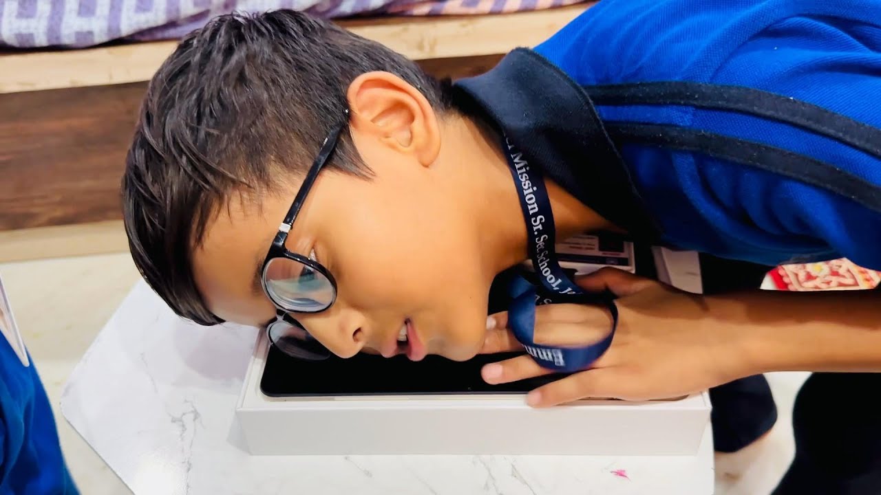 Finally iPad Gift Mila 😍 | Arishfa Ki Unboxing & Test