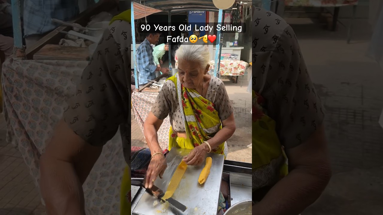 Support such people near you🥺❤️  