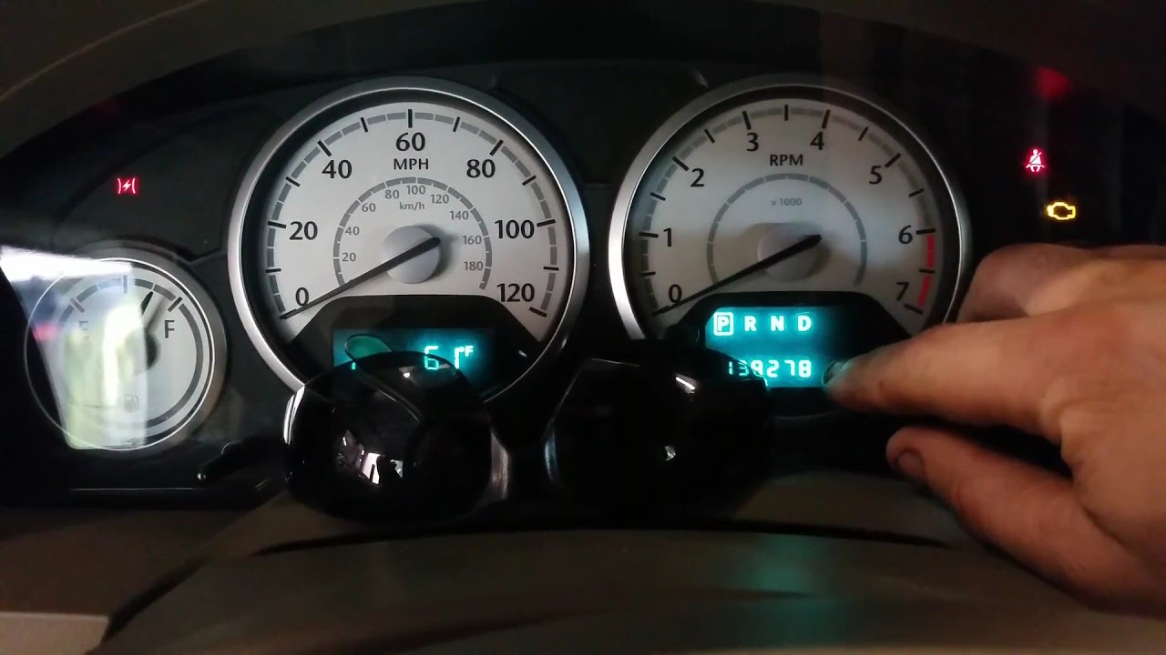 Reset Oil Light 2011 Chrysler Town And Country - Youtube