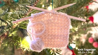 Knit Together with Kim & Jonna - Vlogmas 2022 Dec. 2: Travel Day