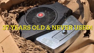 New old stock Briggs and Stratton opposed twin un-boxing!