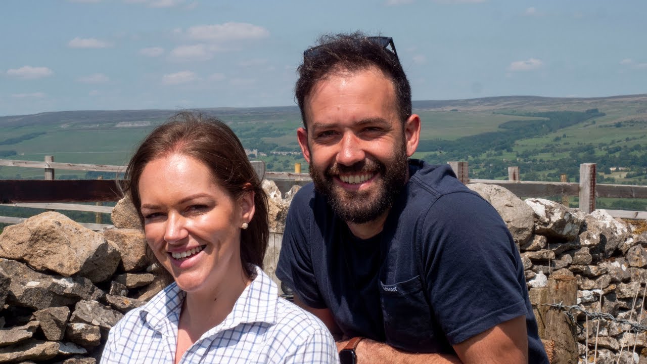 A day on the farm with Oxbury customers, Sam and Stacey Jakeman of S ...