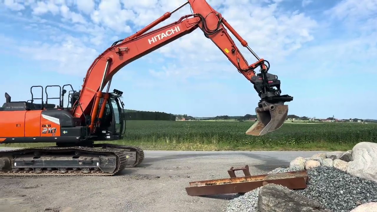 Hitachi ZX 210 LC-7 år 2023 1811 timmar - YouTube