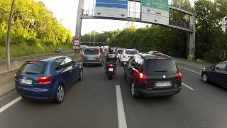Embouteillages - Lane Splitting