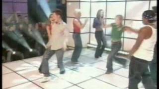 S Club 7 - Don't Stop Movin' {At TOTP 2001}