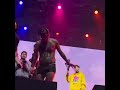 Приехавший на выступление американский рэпер 6ix9ine обратился к зрителям в Москве