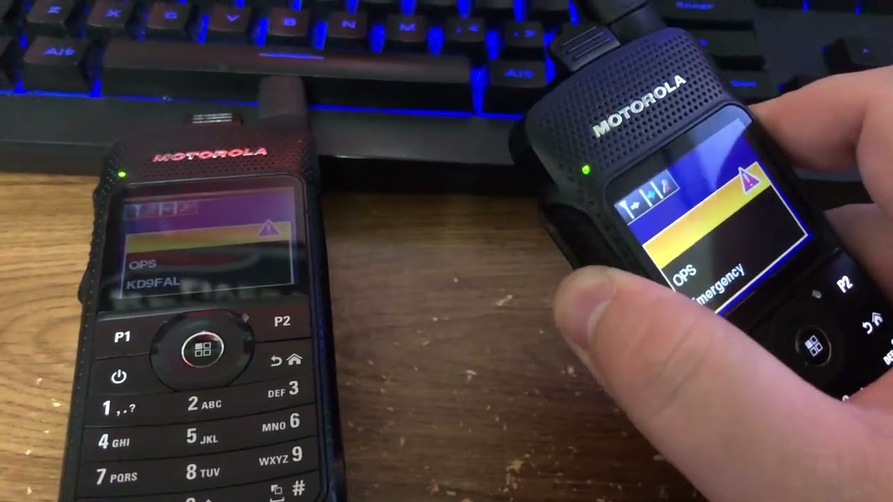 Motorola SL7550 UHF r1