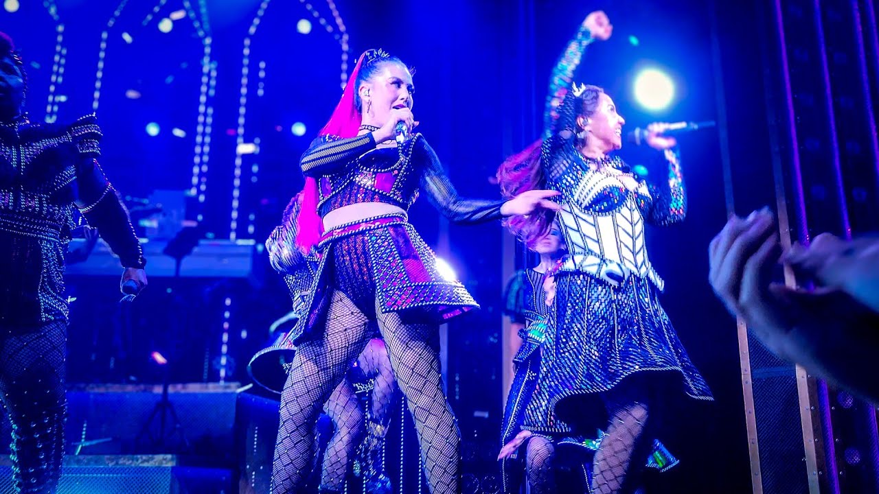 Six the Musical - MegaSix Broadway - Zoe Howard 8/31/2024 Front Row 4K