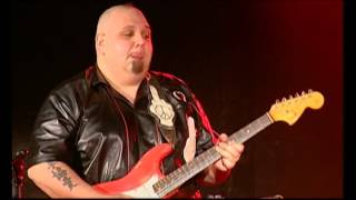 Video thumbnail of "Popa Chubby - Life is a Beatdown (Live)"