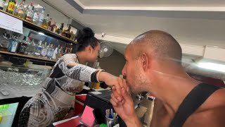 FLIRTING WITH A THICK LADYBOY IN PATTAYA, THAILAND!!! 🇹🇭