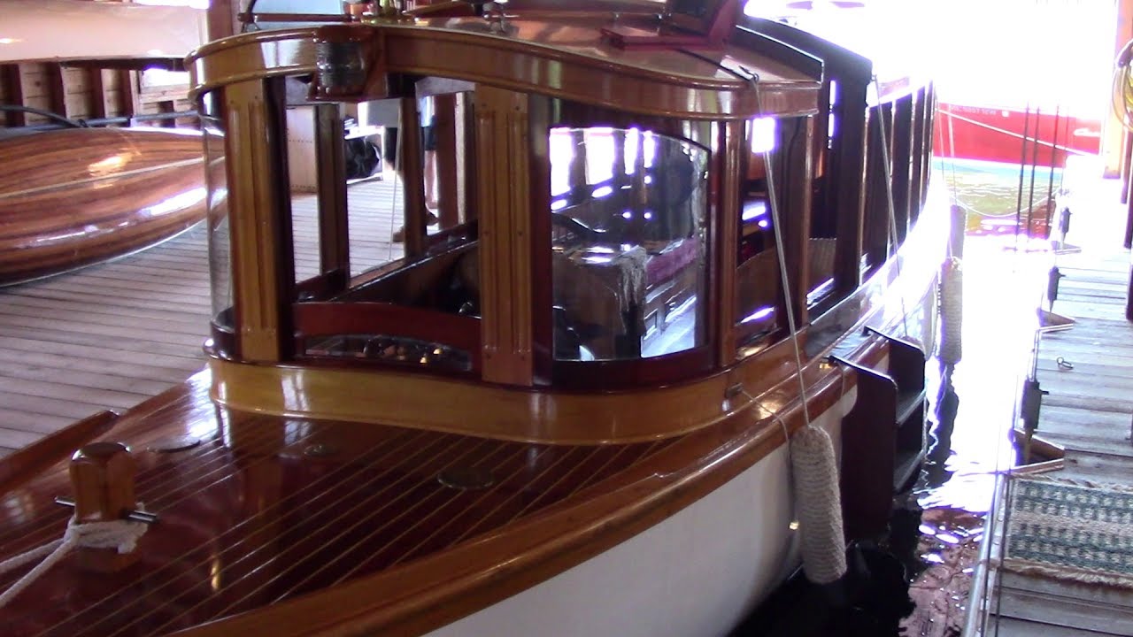 Lake of Bays run- Antique-Classic & Mini Tugboat- July 2017