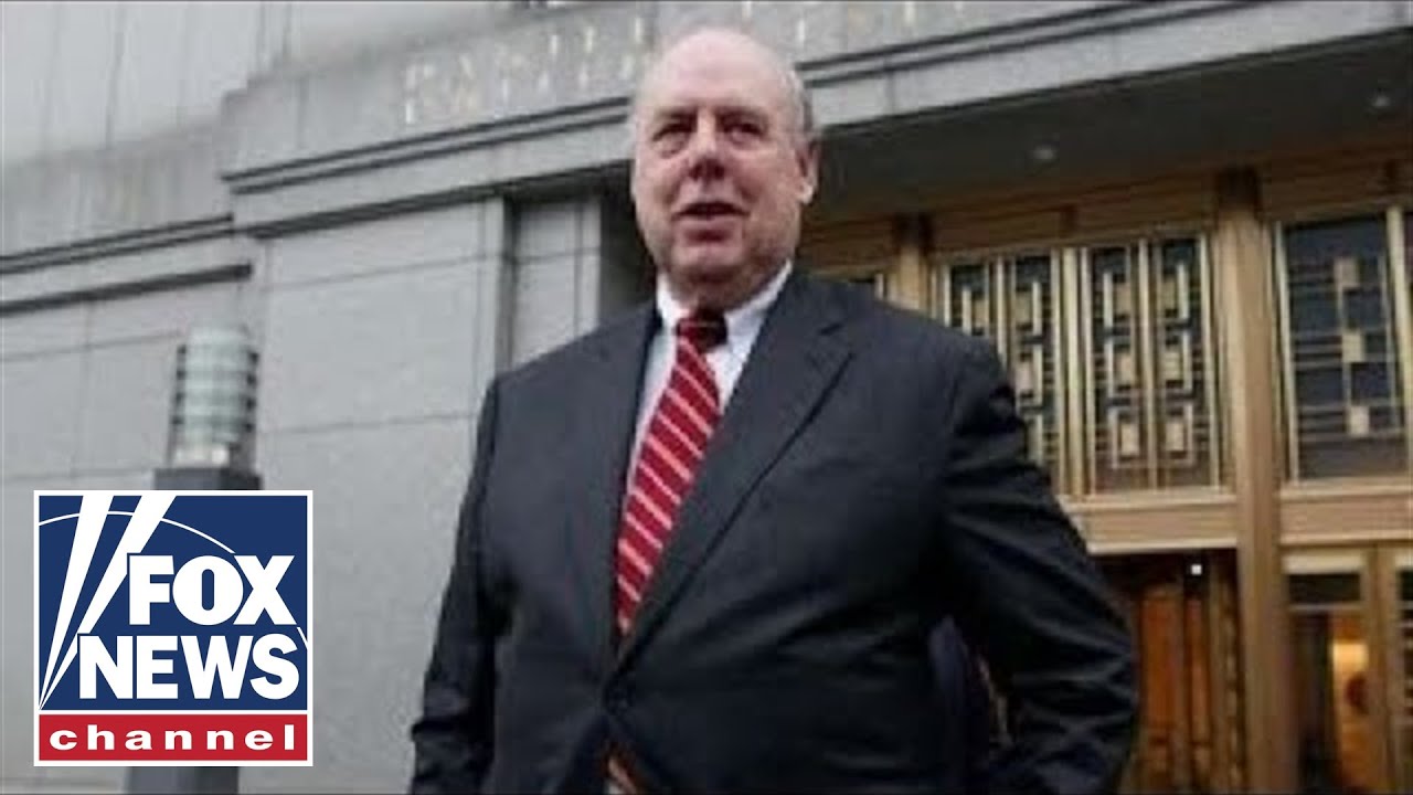 Trump lead attorney resigns, praises president's case