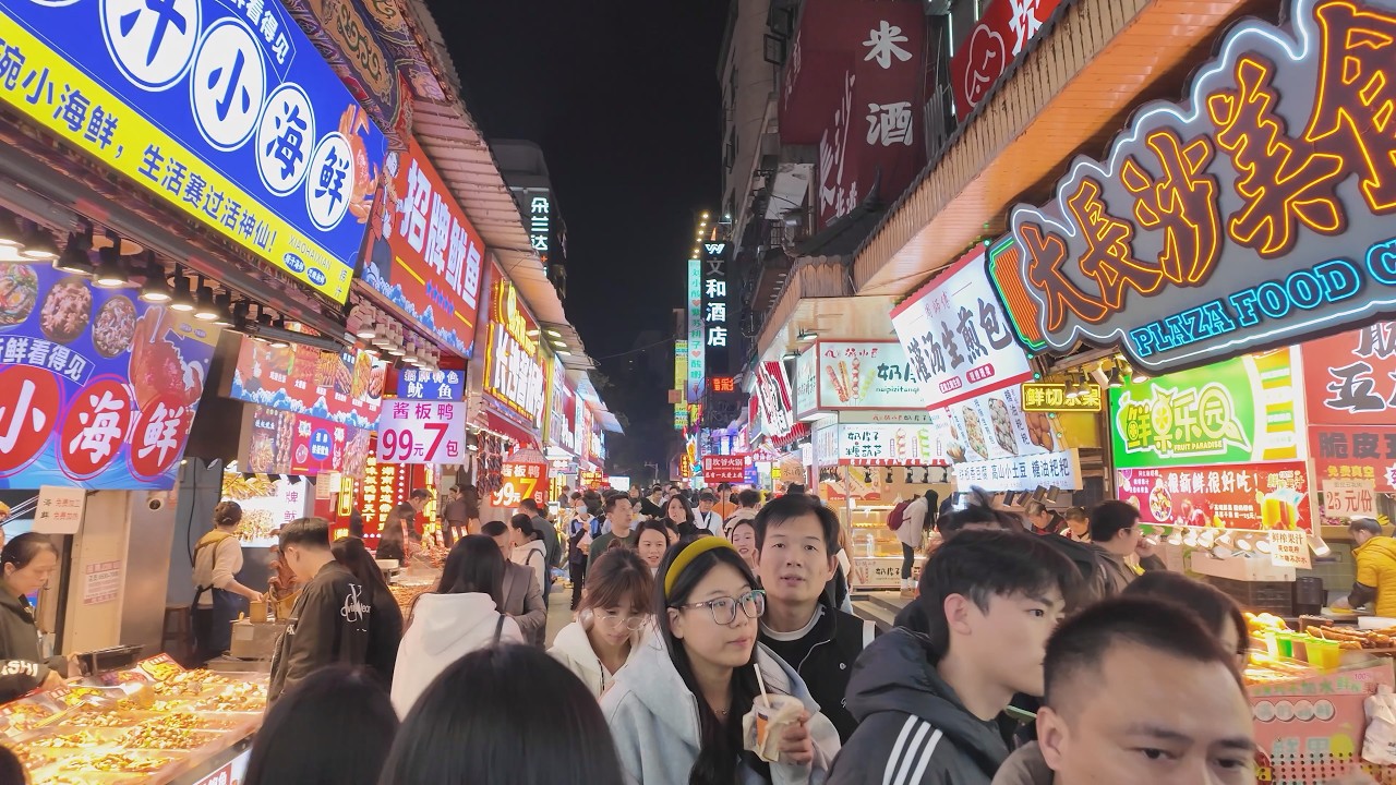 长沙：黄兴路夜市美食打卡，板鸭臭豆腐，吃货的小街巷/Changsha/Hunan/Night Market/China