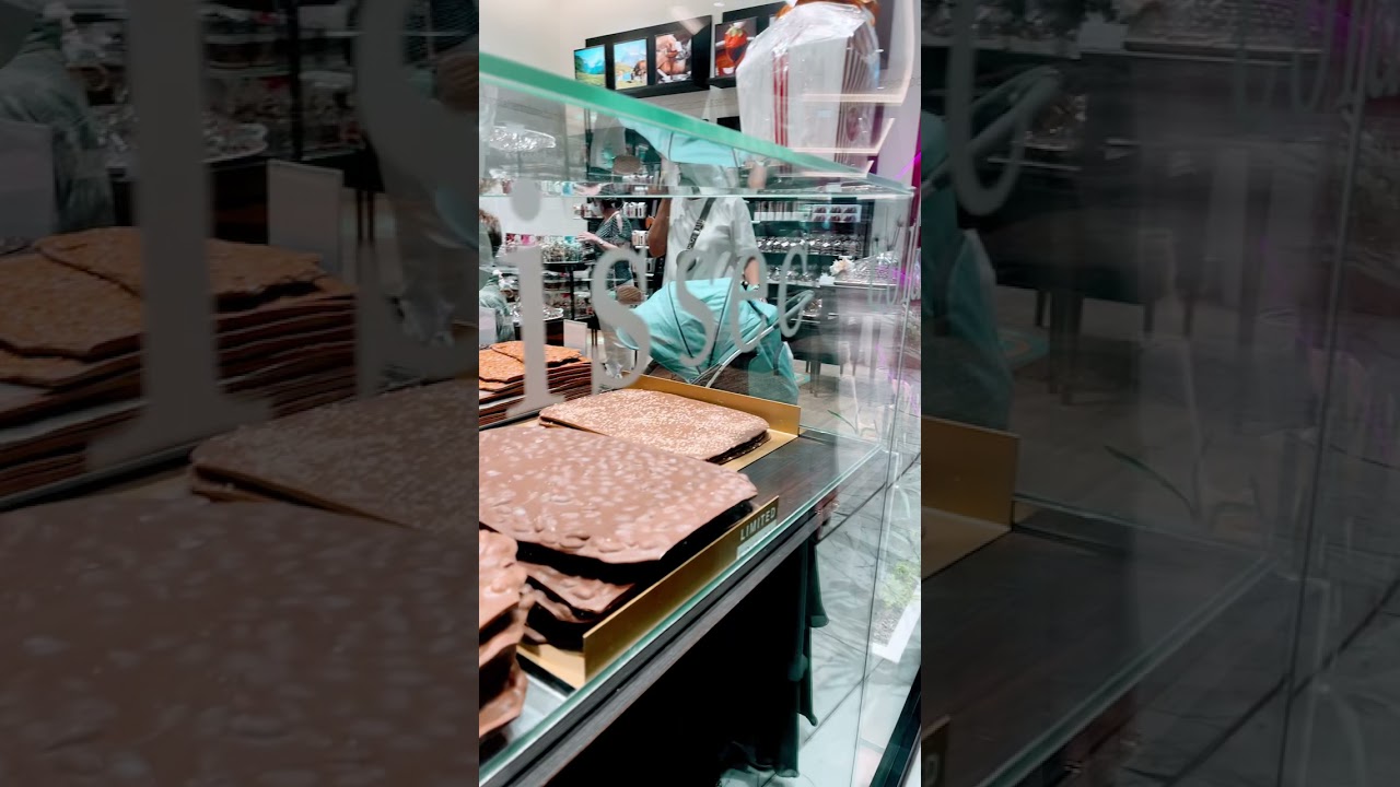 Laderach chocolate at Dubai mall