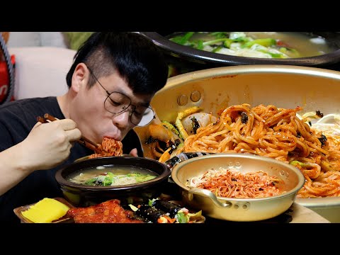 먹방창배 #비빔국수 #잔치국수 김밥에 피카츄돈까스까지 대박 레전드 먹방 <strong>Bibim</strong> guksu eatingshow realsound koreanfood Mukbang