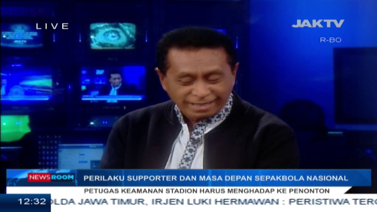 Perilaku Suporter & Masa Depan Sepakbola Nasional Part1 kesehatan masyarakat ui