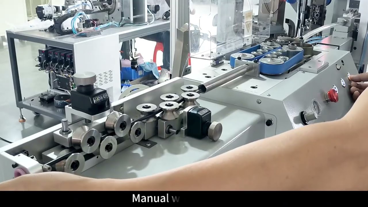 Auto Dual Head Waterproof Plug Insertion  Cutting  Stripping  Crimping Machine WG 9016