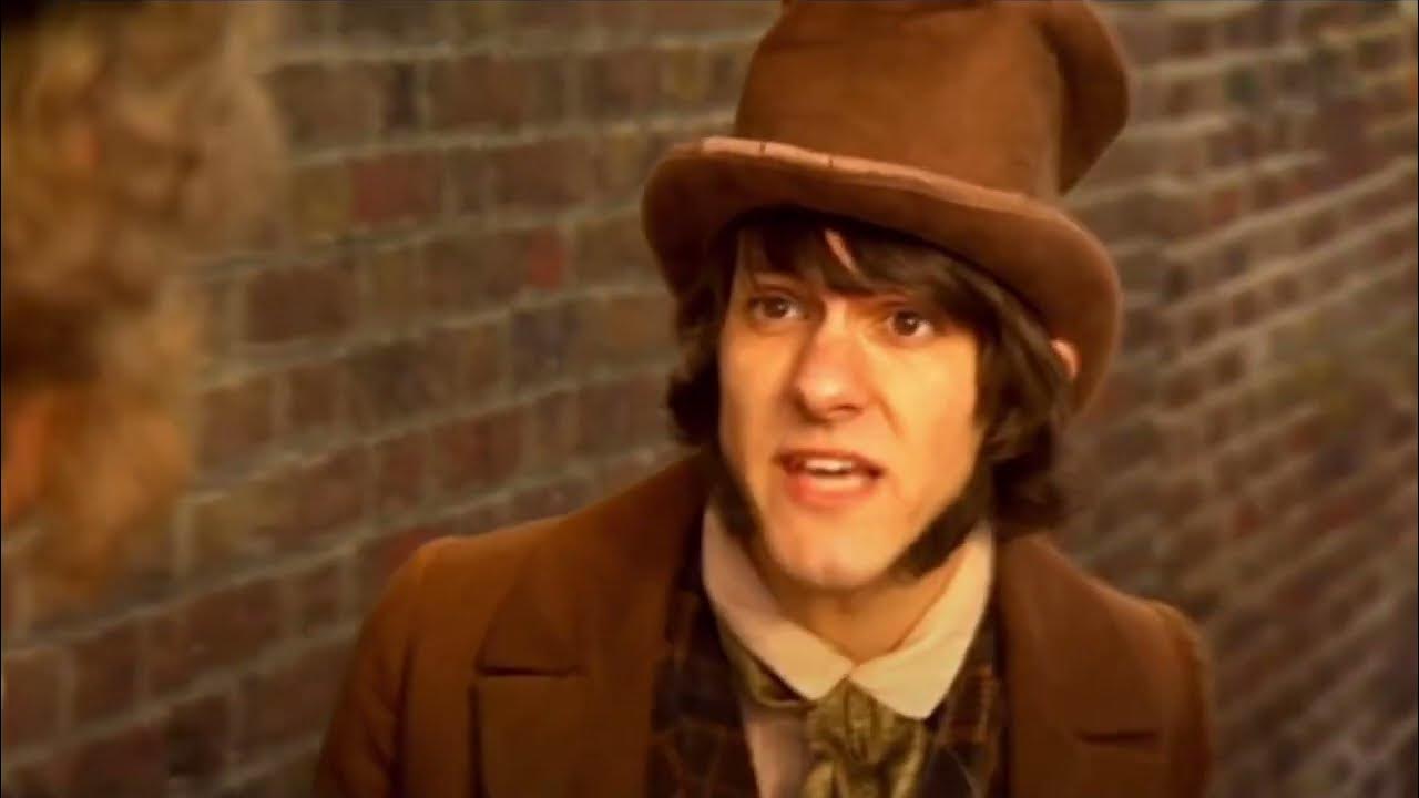 Oi, mister! Get the peelers! YouTube