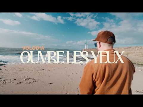 Putar Ouvre les yeux - Volodia