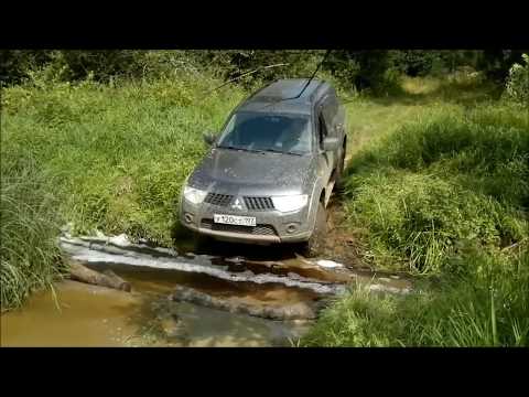 4x4 Extreme Mitsubishi Pajero Sport vs L200