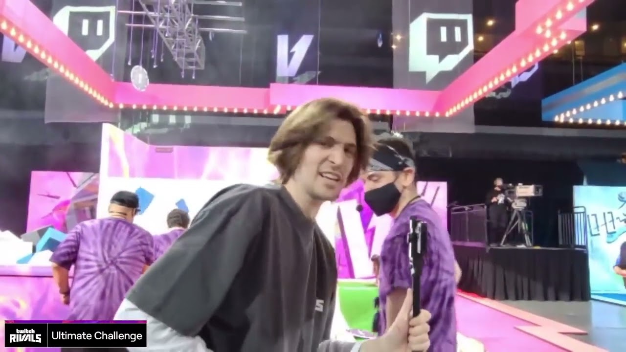 xQc is called Juicer? YouTube