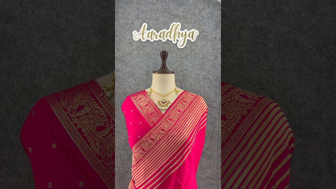 Munga Soft Silk 3D Flower Masterpiece Saree