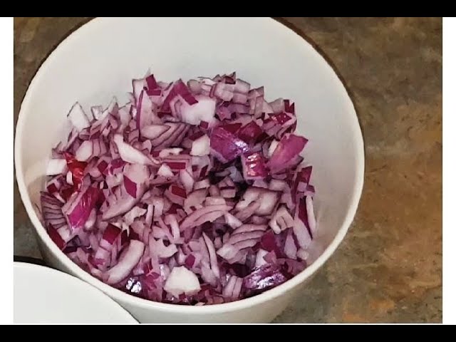 Cómo cortar cebolla rápido en cuadritos 
