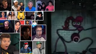 Youtubers Reacts To First Mommy Long Legs Jumpscare Poppy Playtime Chapter 2