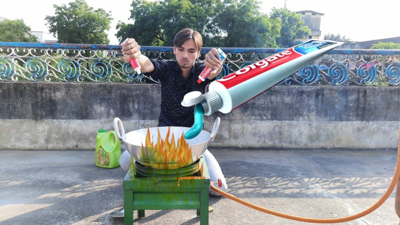 "Deep-Fried Toothpaste: A Crazy Culinary Experiment!" | " Mixing Colgate in hot oil" 🔥 😱