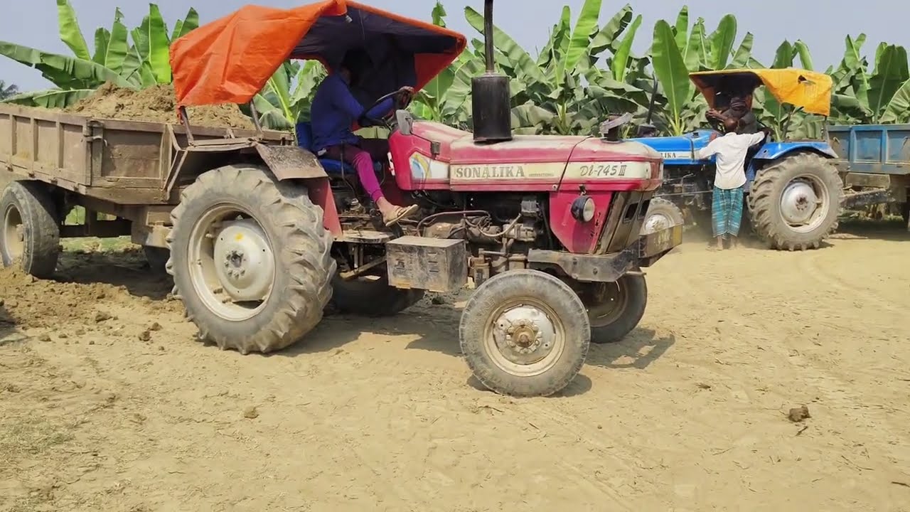 Jcb hindi vlog video| JCB machine ❤️ loading mud in Tractor's Sonalika | Eicher 