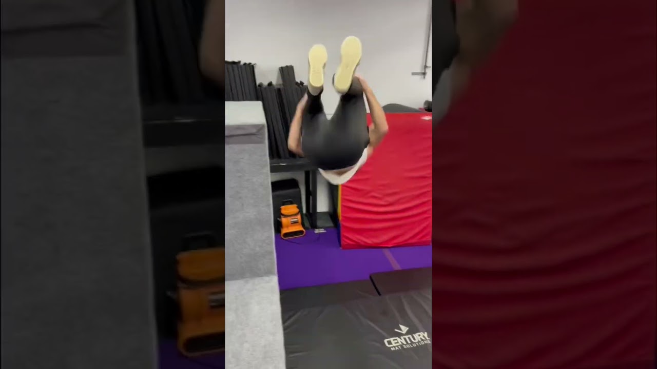 How every parkour session goes 😂