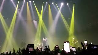 Läikkyy Helsingin Jäähalli 29.12.2022