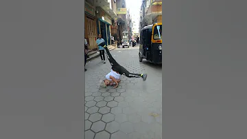 أسند ضهرك وارتاح عمك يوسف العالمى اكسبلور Dance Funny شفو سواق توكتوك عمل اى معايا Hiphop Shorts 