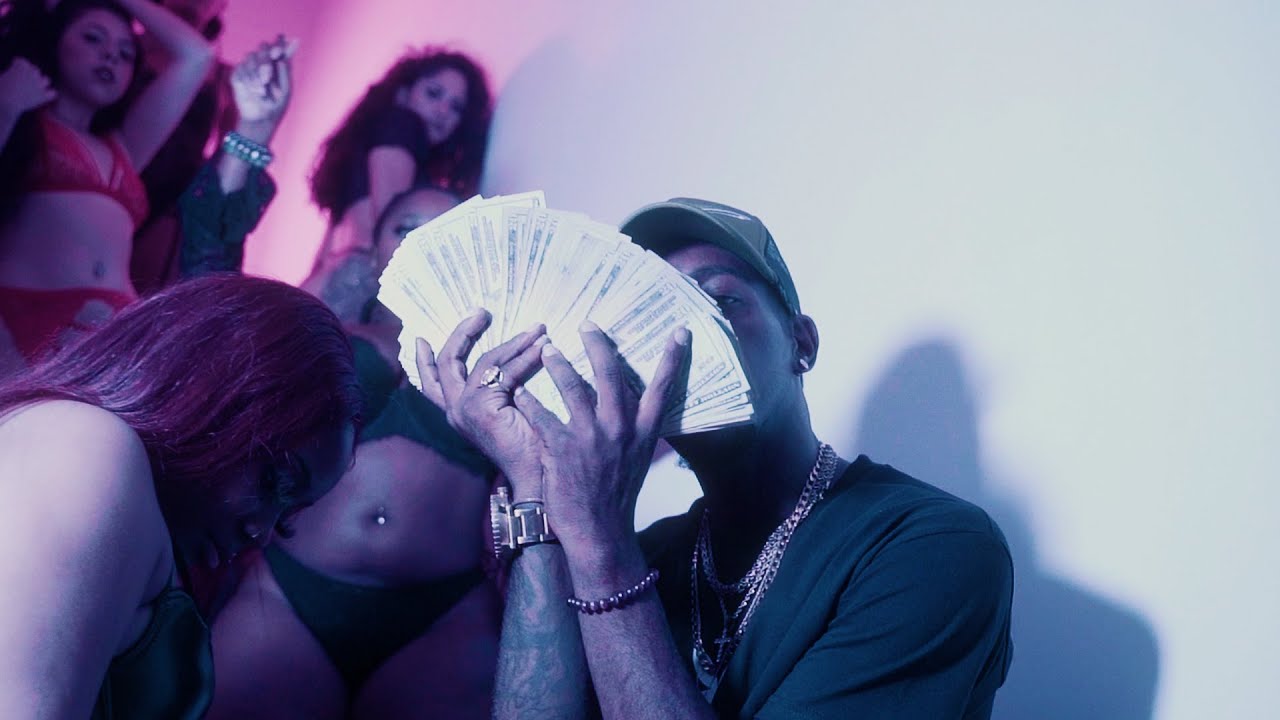 Watch BMS Drizzy - #KillSwitch "Official Video". (Produced By RockyOnTheTrack) Shot By @Bornwinnerbj on YouTube Watch BMS Drizzy - #KillSwitch "Official Video". (Produced By RockyOnTheTrack) Shot By @Bornwinnerbj on YouTube