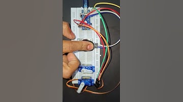 One Joystick Controls Two Servos 😮 | Arduino Nano #arduino #arduinonano #electronics #shorts #servo