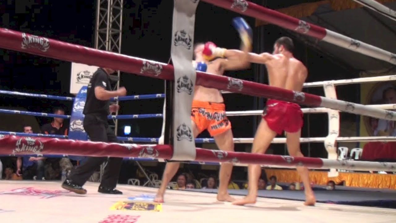 Yusuf Karakaya (Tiger Muay Thai) vs Martin Meoni (Siam Gym) @ King's Birthday 2014 fighting