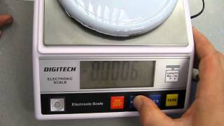Science Skills: Using an Electronic Balance