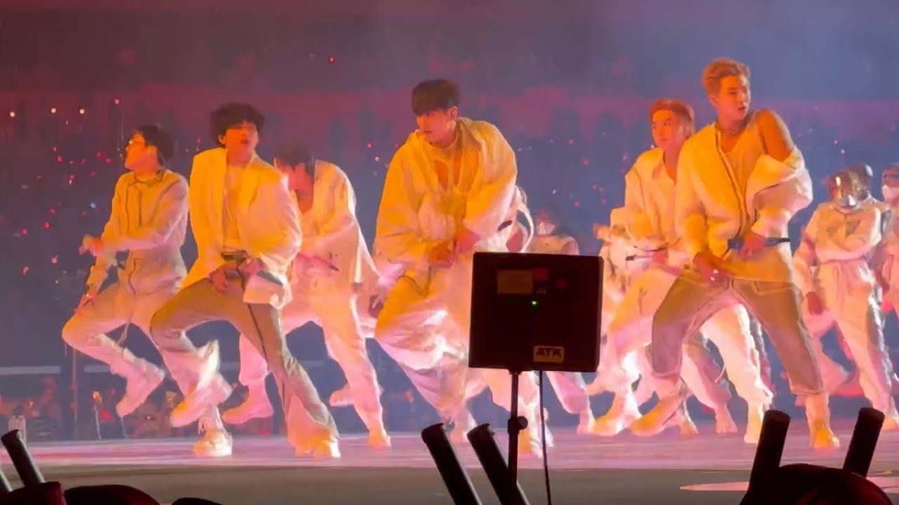 211128 Fire 불타오르네 Fancam BTS 방탄소년단 Permission to Dance On Stage PTD LA Concert Live Performance