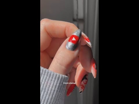 @thegraytergood nailed these 20th anniversary nails 💅 #ad
