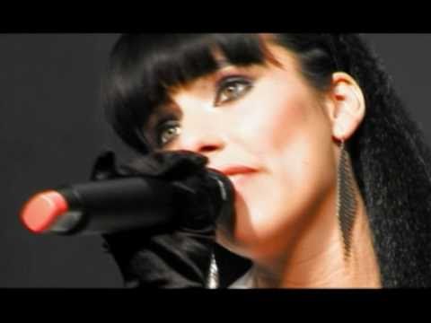 YouTube에서 Lotters Vs. Discoservice - Te vagy az (aki kell) (Klip) 보기