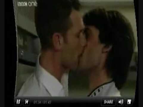 Eastenders Syed/Christian Snog 2 (various effects)